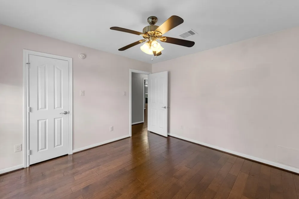 6606 Granbury Road Manvel, TX 77578