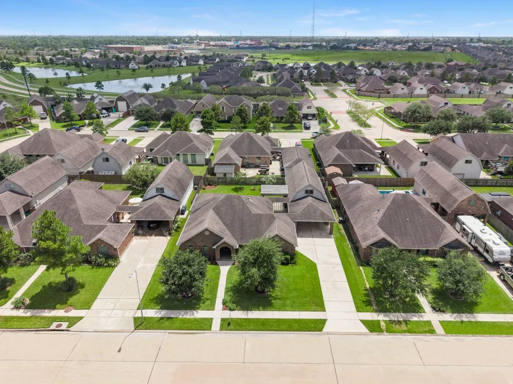 6606 Granbury Road Manvel, TX 77578
