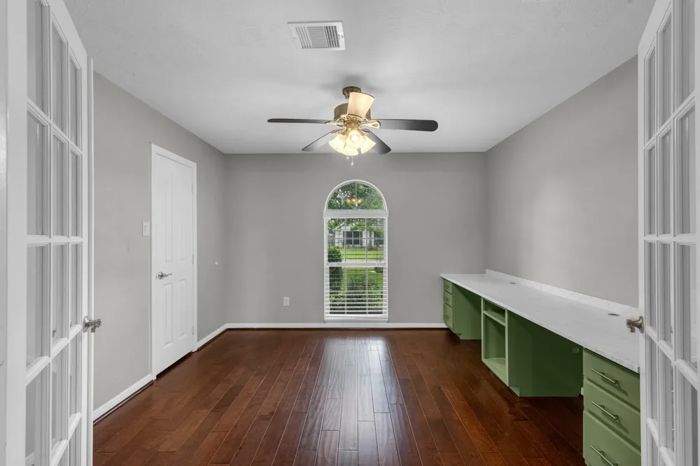 6606 Granbury Road Manvel, TX 77578
