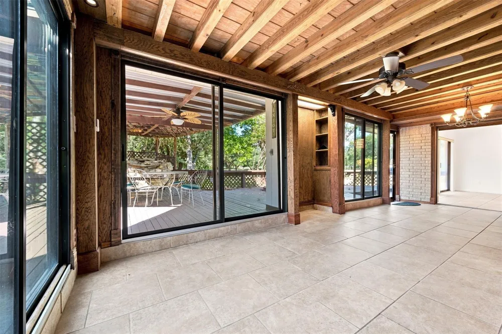 2705 Arbor Drive Bryan, TX 77802