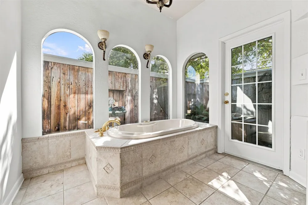 2705 Arbor Drive Bryan, TX 77802