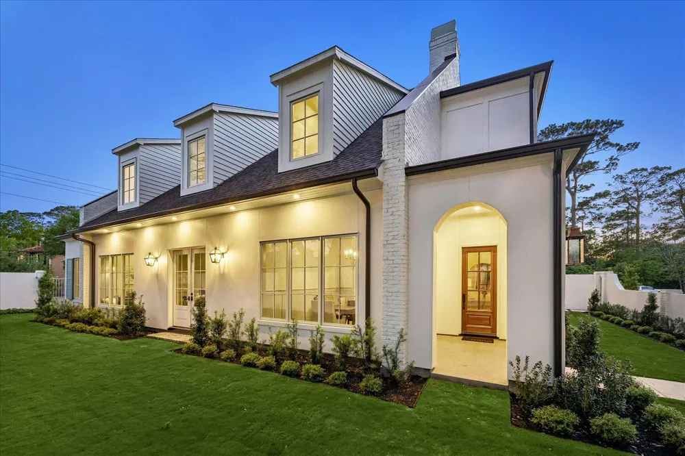 10801 Long Shadow Lane Hunters Creek Village, TX 77024