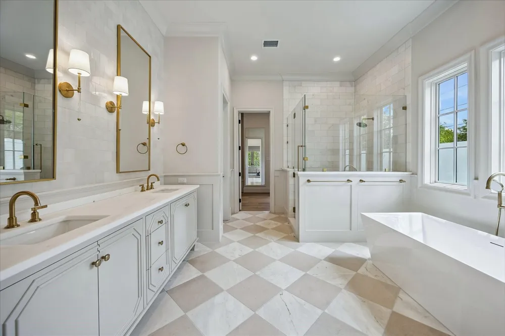 10801 Long Shadow Lane Hunters Creek Village, TX 77024