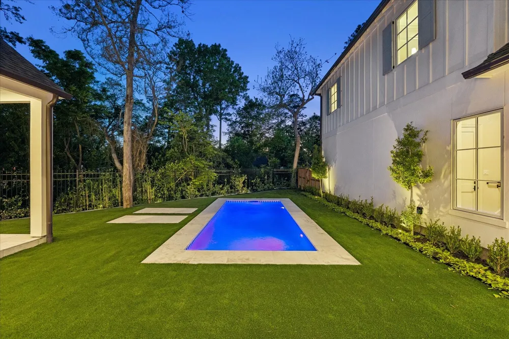 10801 Long Shadow Lane Hunters Creek Village, TX 77024