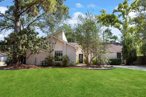 3622 Hill Springs Drive