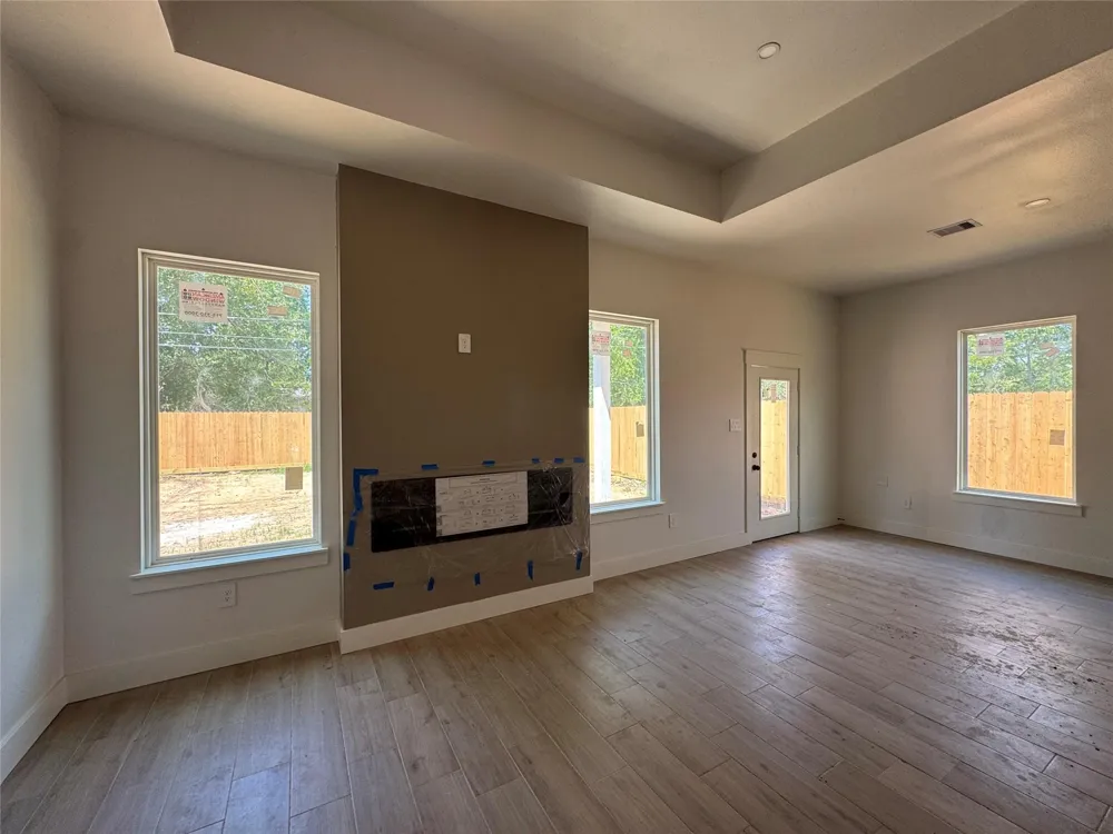 516 Spooner Street Pasadena, TX 77506