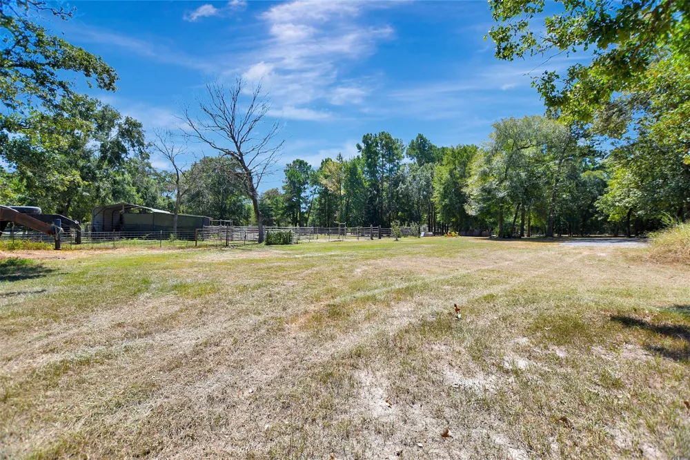 147 Catechis Road Huntsville, TX 77320