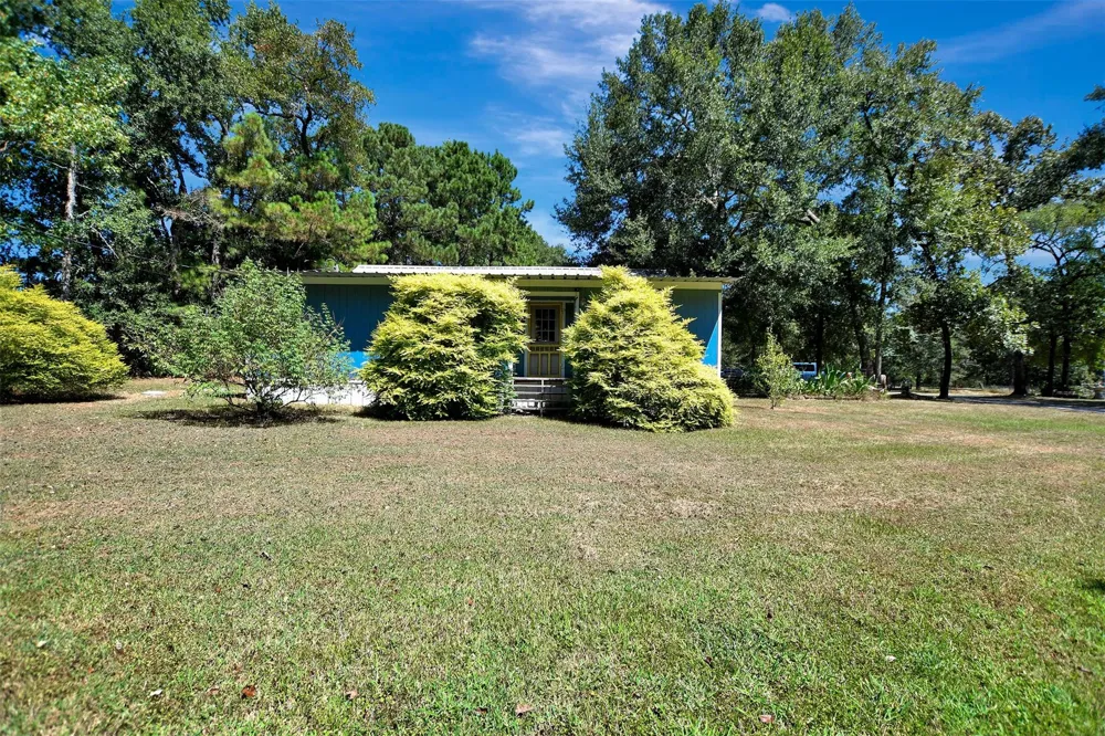 147 Catechis Road Huntsville, TX 77320