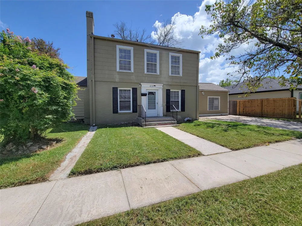 213 Miriam Baytown, TX 77520
