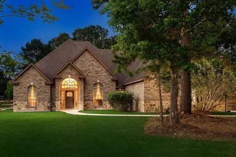 15636 Connie Lane