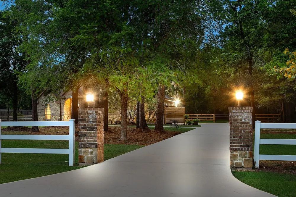 15636 Connie Lane Montgomery, TX 77316