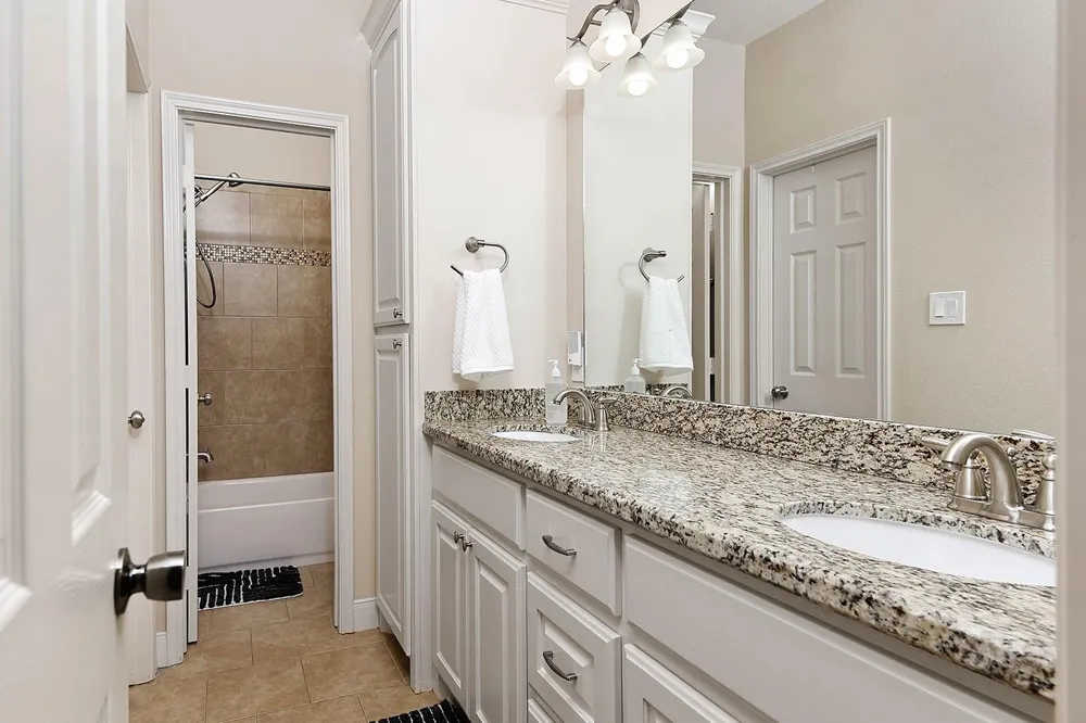 15636 Connie Lane Montgomery, TX 77316