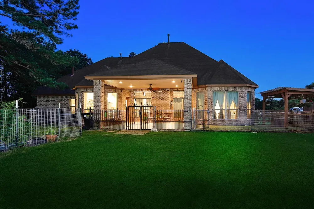 15636 Connie Lane Montgomery, TX 77316