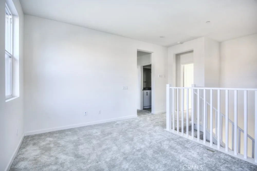 15812 Caterpillar Dr Fontana, CA 92336