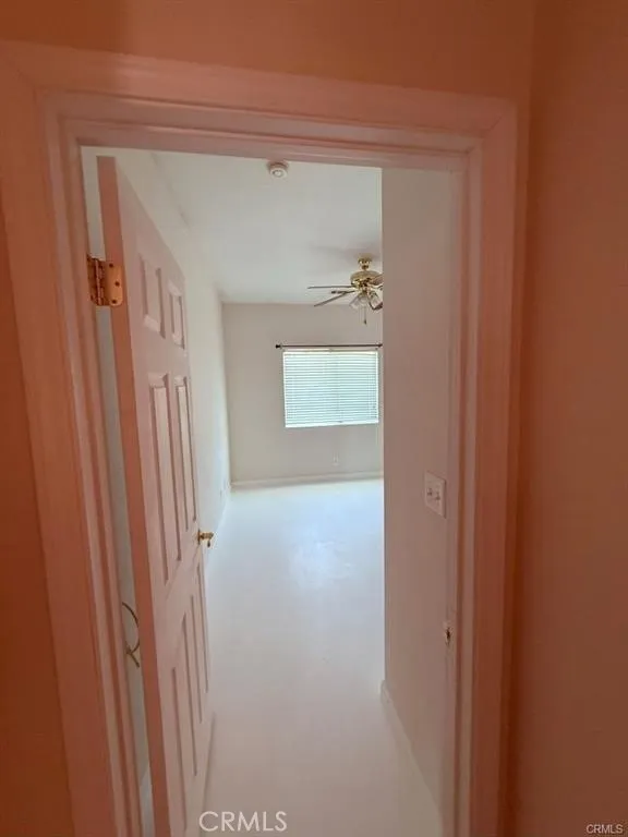 9425 Evelyn Avenue California City, CA 93505