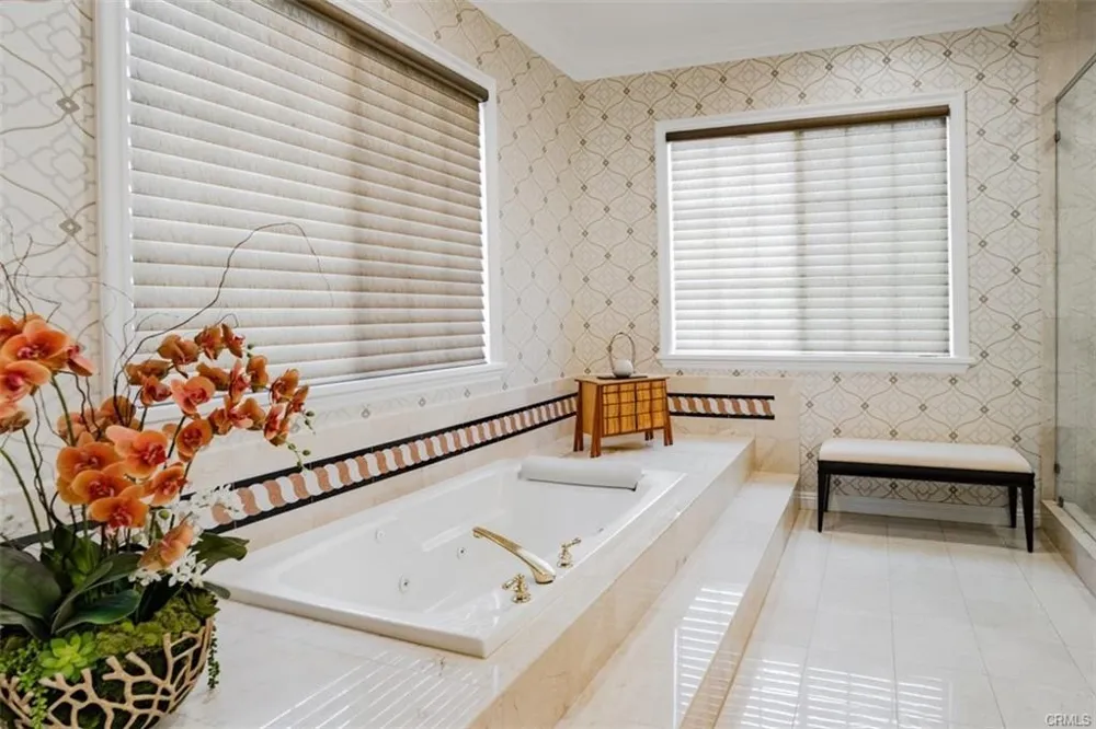 2855 Oak Knoll Drive Diamond Bar, CA 91765