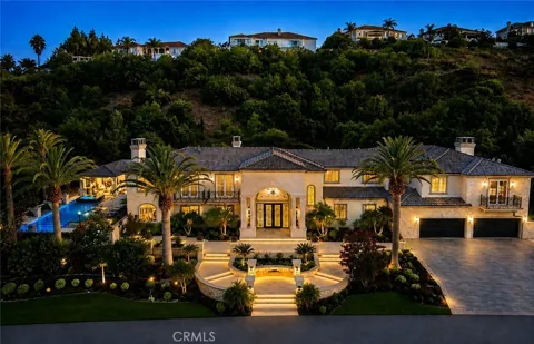 2855 Oak Knoll Drive