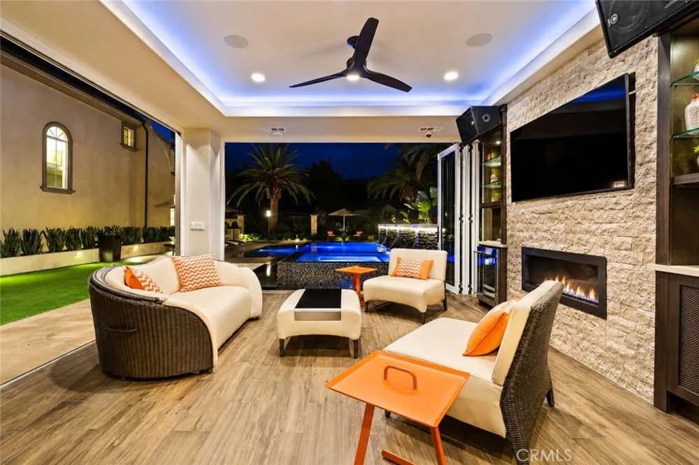 2855 Oak Knoll Drive Diamond Bar, CA 91765