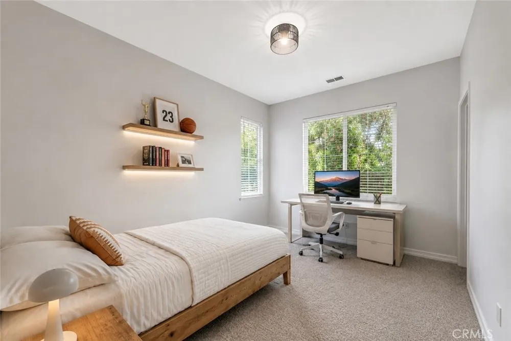 1 Via Santander San Clemente, CA 92673