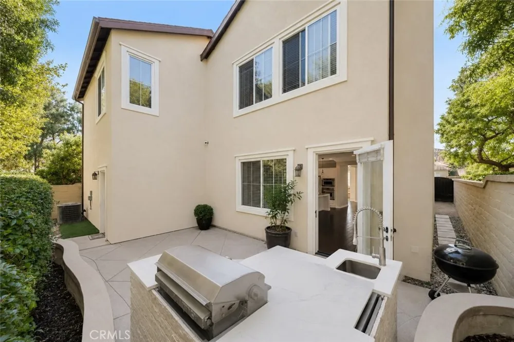 1 Via Santander San Clemente, CA 92673