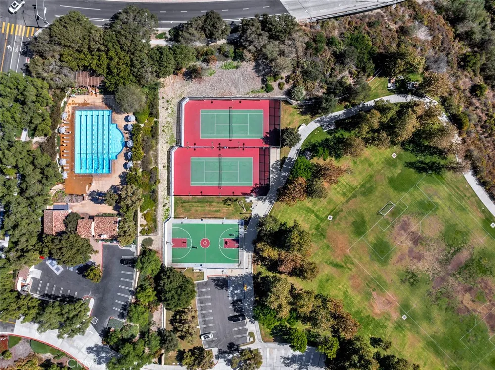 1 Via Santander San Clemente, CA 92673