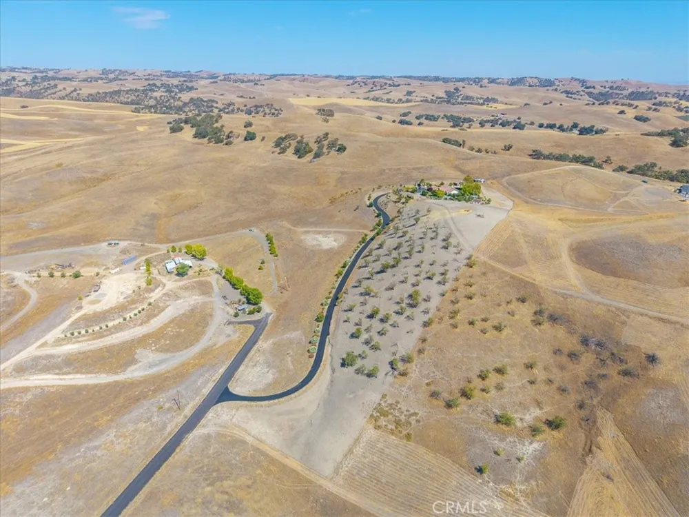 80020 Eva San Miguel, CA 93451