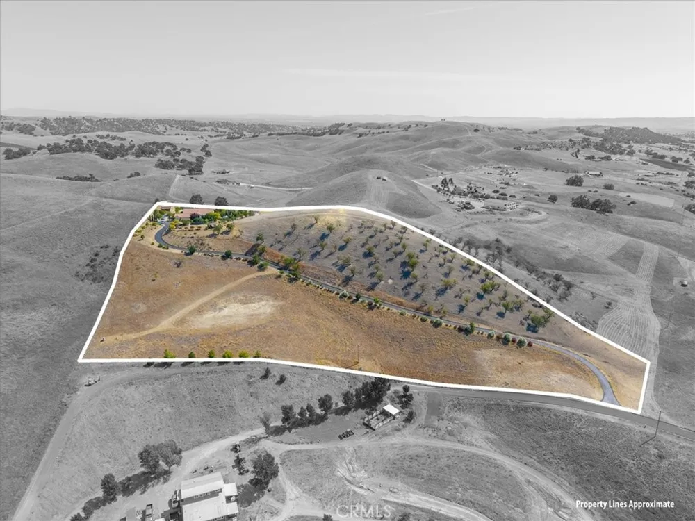 80020 Eva San Miguel, CA 93451