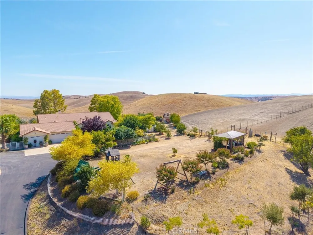 80020 Eva San Miguel, CA 93451