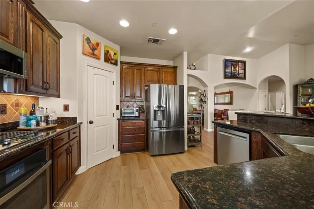 80020 Eva San Miguel, CA 93451