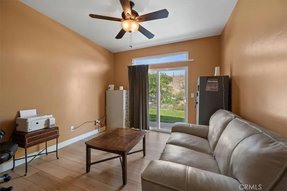 80020 Eva San Miguel, CA 93451