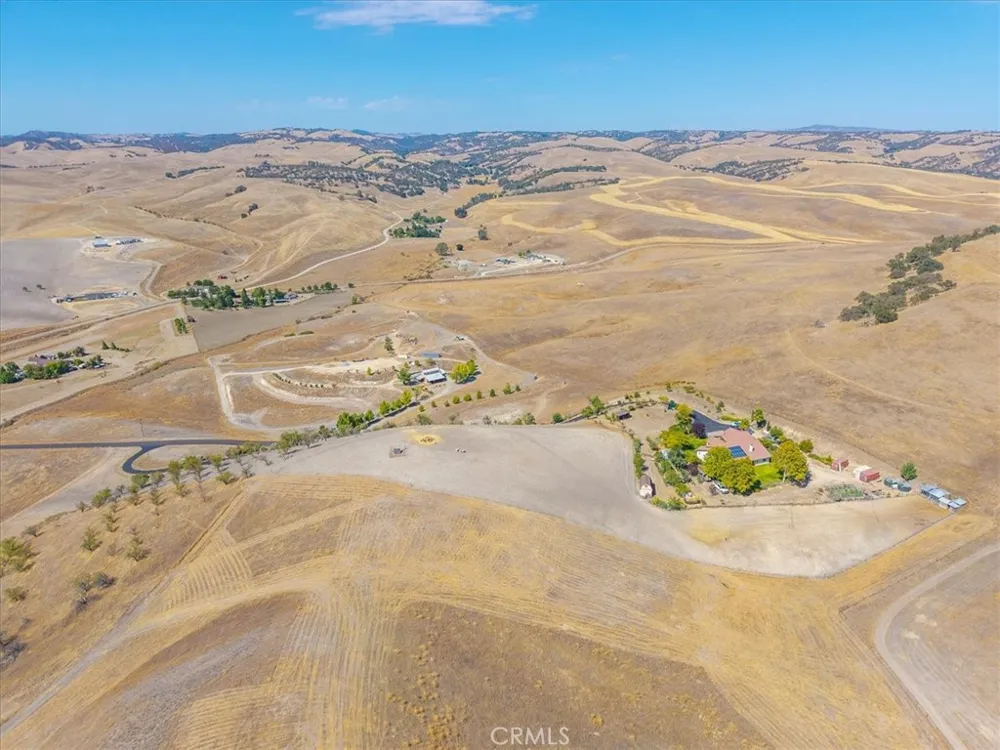 80020 Eva San Miguel, CA 93451