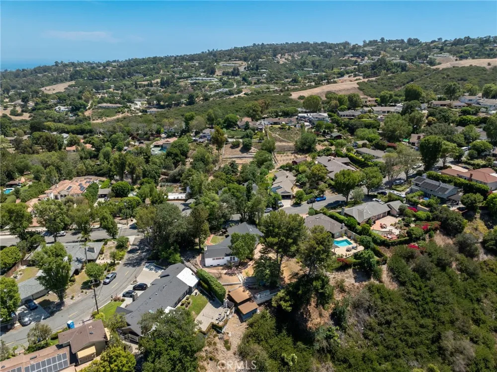 27601 Eastvale Palos Verdes Peninsula, CA 90274