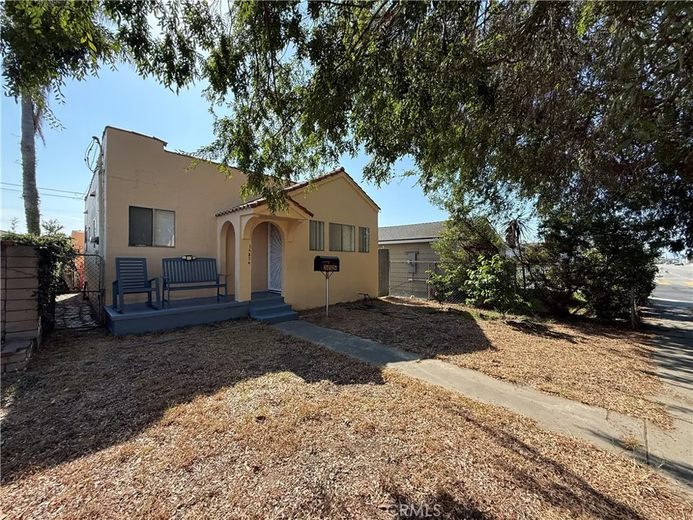 24524 S Avalon Wilmington, CA 90744