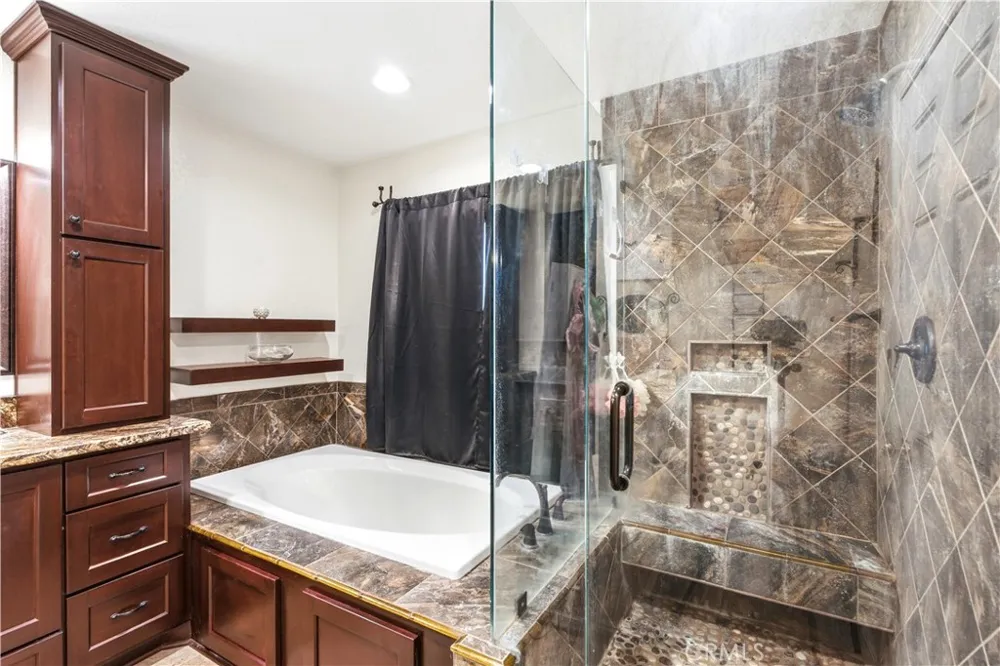 15059 Zieglinde Lake Elsinore, CA 92530