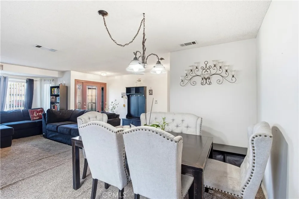 15059 Zieglinde Lake Elsinore, CA 92530