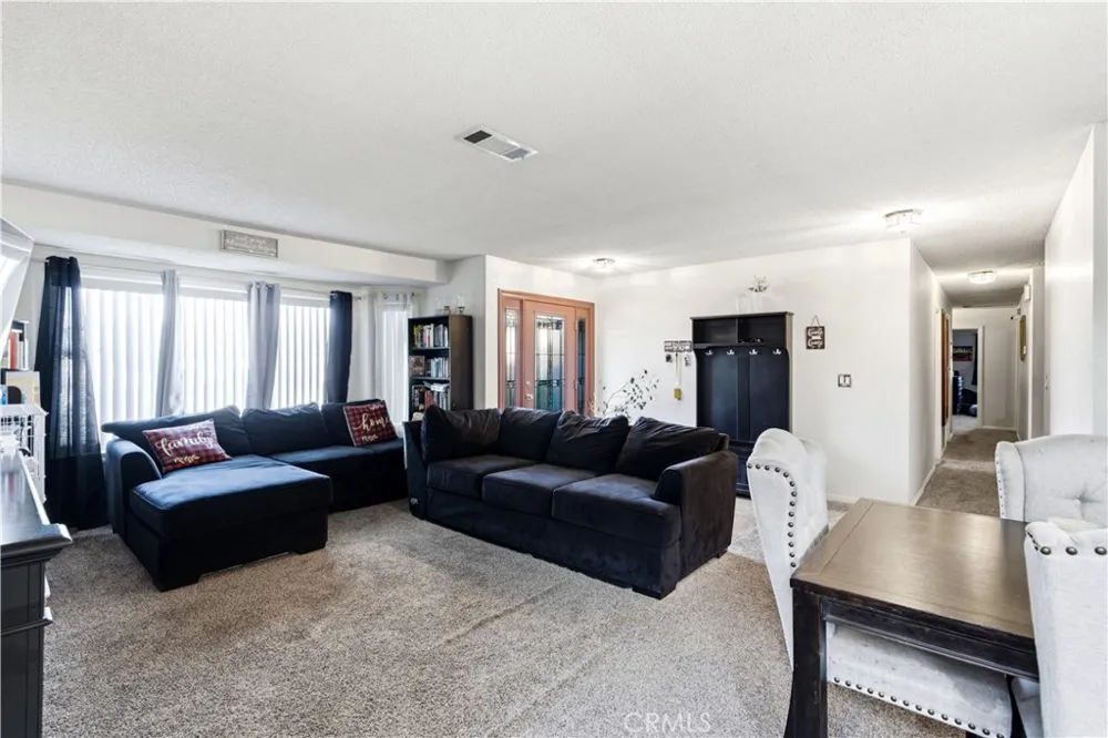 15059 Zieglinde Lake Elsinore, CA 92530