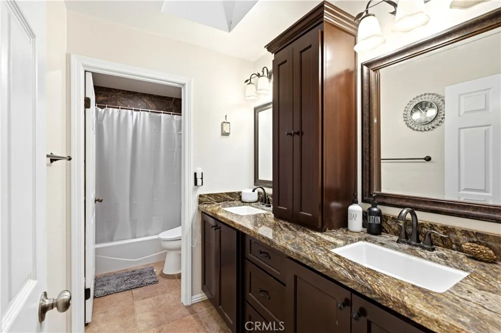 15059 Zieglinde Lake Elsinore, CA 92530