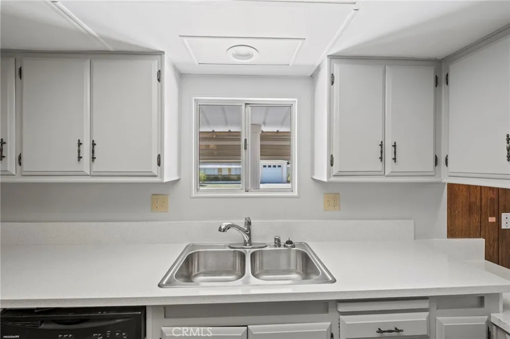 1670 Santa Susana Hemet, CA 92543