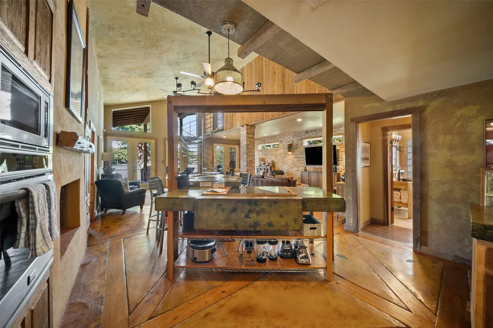 247 Satterfield Road New Braunfels, TX 78130