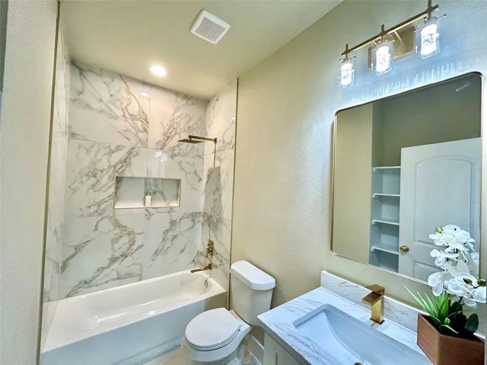140 Heleakala Drive Bastrop, TX 78602