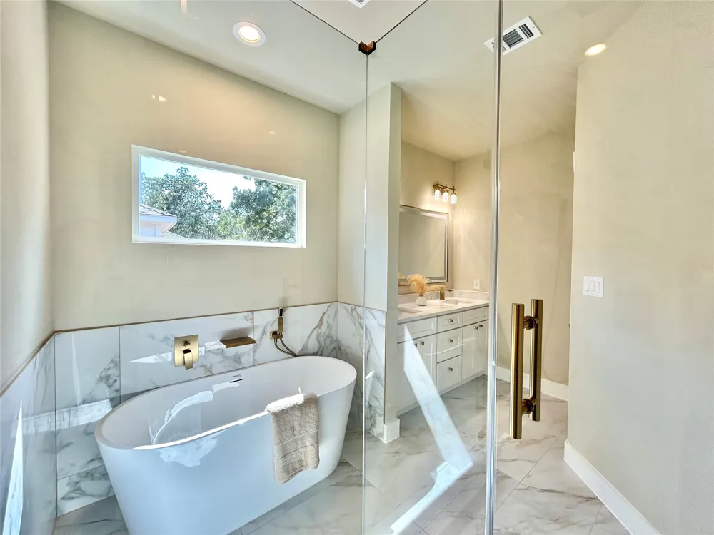 140 Heleakala Drive Bastrop, TX 78602