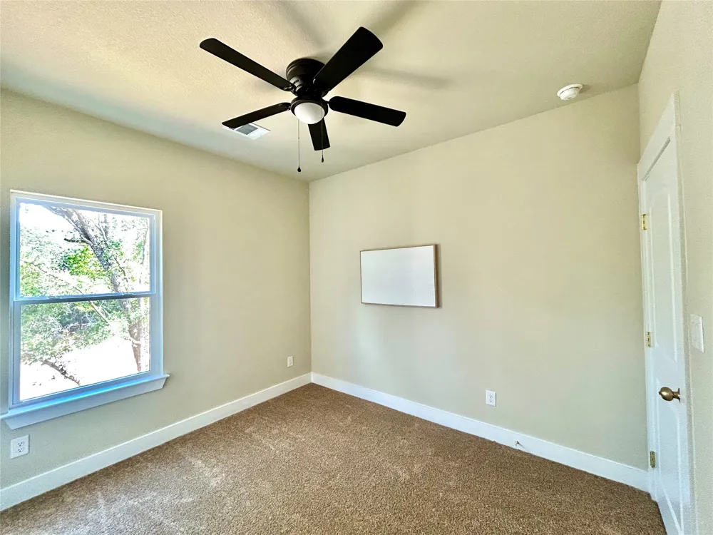 140 Heleakala Drive Bastrop, TX 78602
