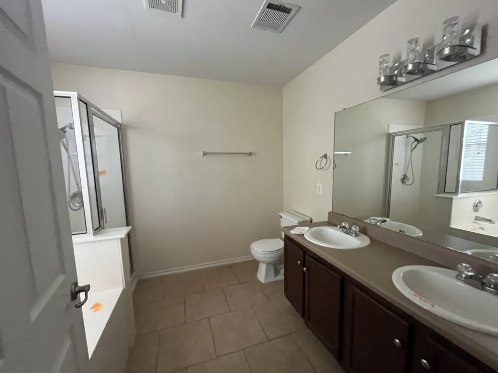 12708 La Paz Lane Del Valle, TX 78617