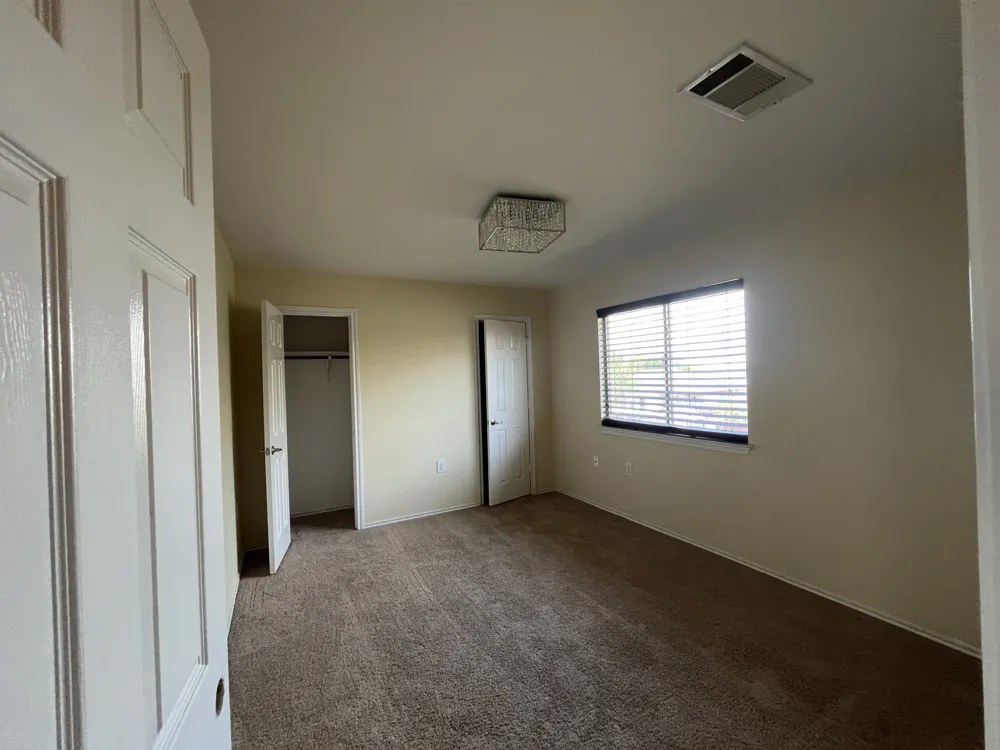 12708 La Paz Lane Del Valle, TX 78617