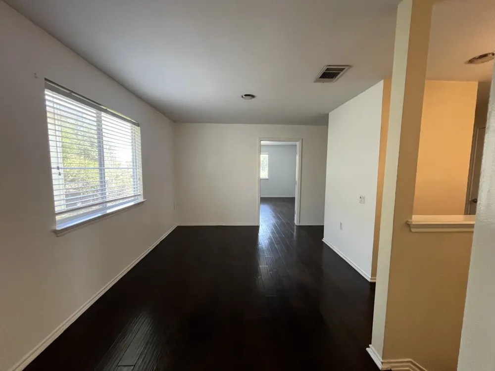 12708 La Paz Lane Del Valle, TX 78617
