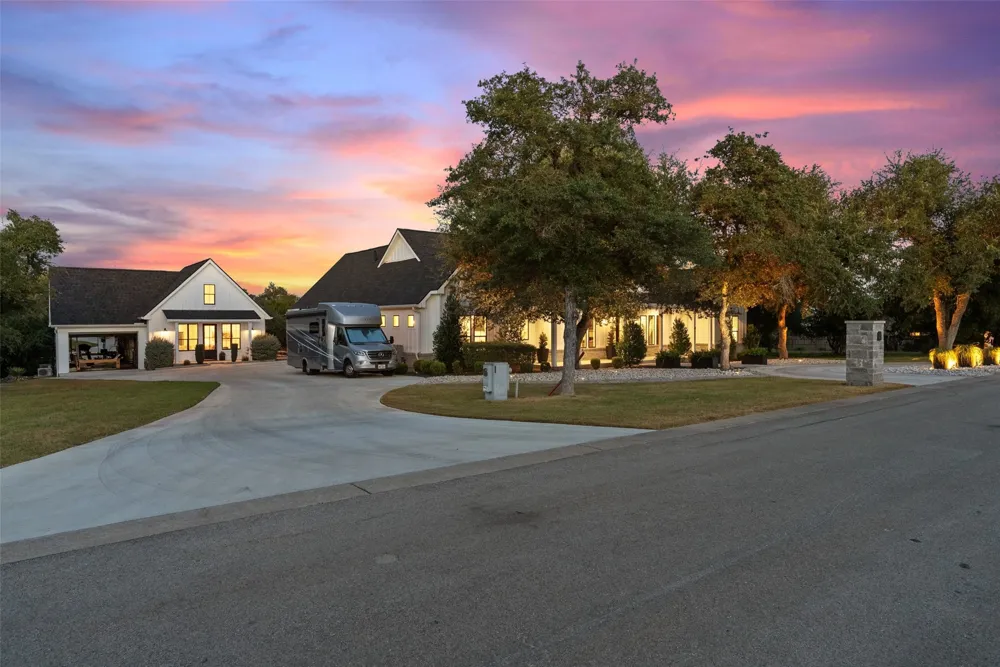 21 Peace Pipe Wimberley, TX 78676