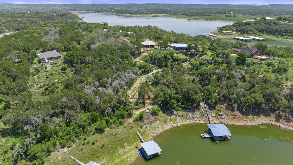 1130 Indian Mound Road Spicewood, TX 78669