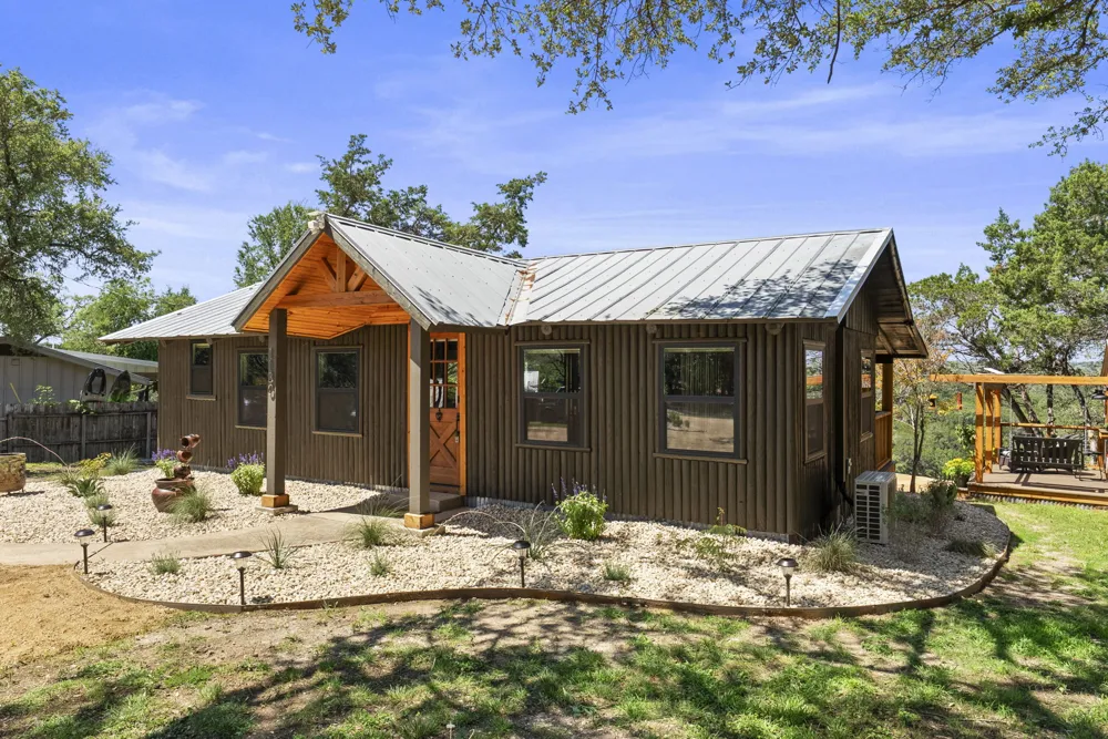 1130 Indian Mound Road Spicewood, TX 78669