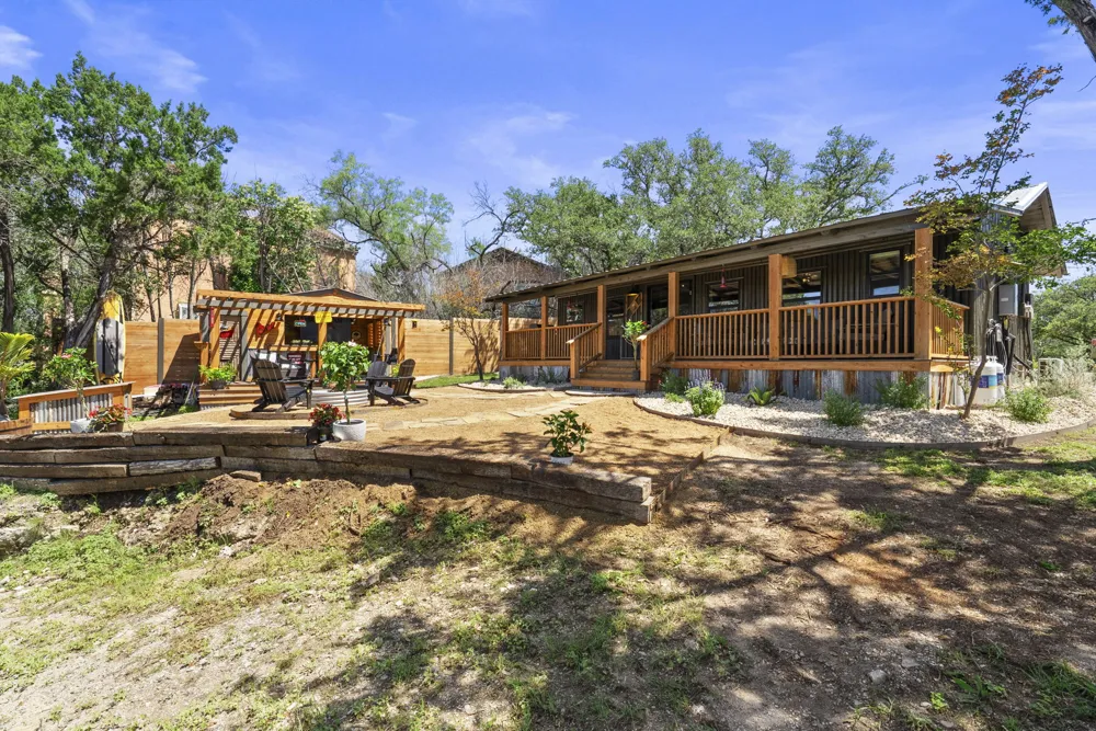 1130 Indian Mound Road Spicewood, TX 78669