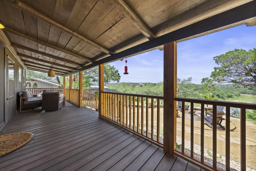 1130 Indian Mound Road Spicewood, TX 78669